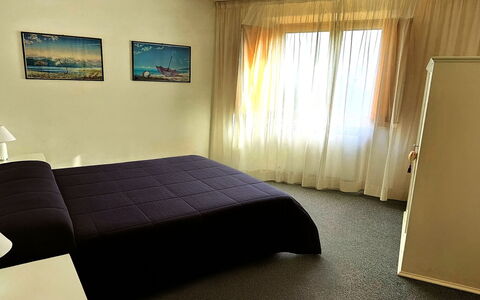 La Piccola Rocca: Lit, Sol, Chambre, Design Intérieur, Sol, Meubles, Bois, Drap De Lit, Literie, Pièce