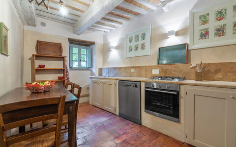 Casa Di Pietro In Vivo D'orcia, Pool: Cuisine, Comptoir, Sol, Design Intérieur, Meubles, Bois, Cabinetry, Appareil De Cuisine, Plafond, Sol