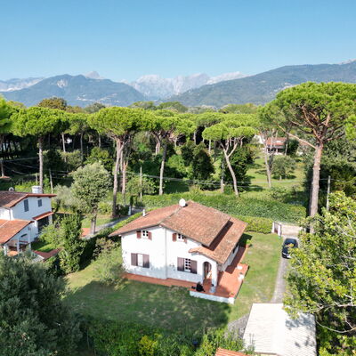 Villa Maddalena: Ciel, Propriété, Montagne, Plante, Bâtiment, La Nature, Paysage Naturel, Arbre, Montagnes, Lot Terre