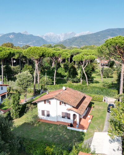 Villa Maddalena: Ciel, Propriété, Montagne, Plante, Bâtiment, La Nature, Paysage Naturel, Arbre, Montagnes, Lot Terre