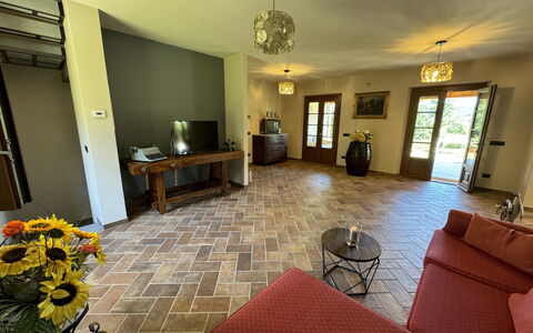 Casa Viviani: Meubles, Cadre, Chaise, Bâtiment, Bois, Fenêtre, Éclairage, Table, Architecture, Salon