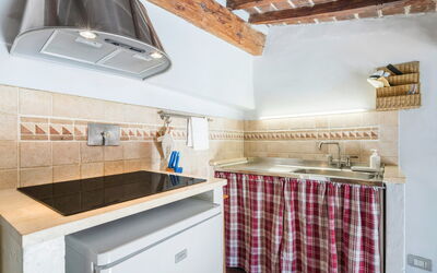 Belle Donne Apartment, Tornabuoni, Florence, Wifi