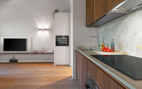 Correggiolo Spereto Apartment With Pool, Montaione: Cabinetry, Propriété, Comptoir, Meubles, Bâtiment, Robinet, Évier, Bois, Design Intérieur, Cuisine