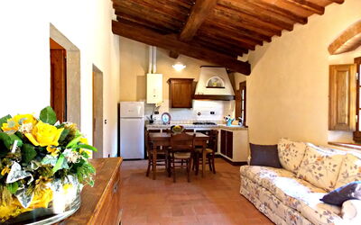 Marino 5: Propriété, Pièce, Bâtiment, Immobilier, Maison, Design Intérieur, Meubles, Plafond, Villa, Salon