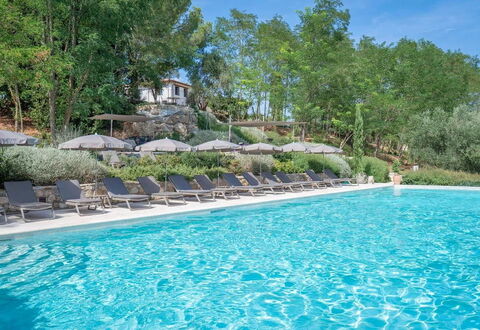 Melaiolo Modern Apartment With Pool, Montaione, To: L'Eau, Plante, Ressources En Eau, Propriété, Ciel, La Nature, Bleu Azur, Piscine, Arbre, Paysage Naturel