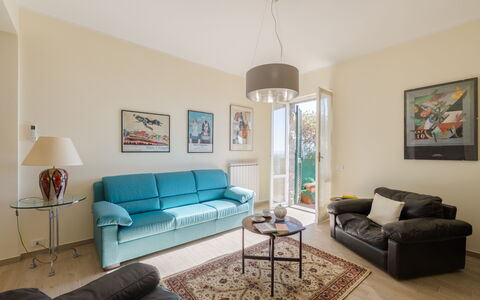 Casa Maria: Meubles, Design Intérieur, Sol, Canapé, Sol, Pièce, Bois, Plafond, Salon, Cadre