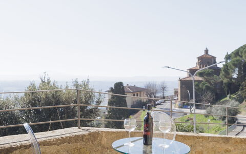 Casa Maria: Meubles, Chaise, Mobilier De Jardin, Tableau De Plein Air, Ombre, Table Basse, Balcon, Table Cuisine Et Salle A Manger, Restaurant, Patio