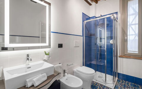 La Capanna, Borgo Campassini, Monteriggioni: Design Intérieur, Sol, Sol, Luminaire Plomberie, Évier, Salle De Bains, Domicile, Plafond, Appartement, Pièce