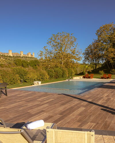 La Piazzetta, Borgo Campassini, Monteriggioni: Meubles, Mobilier De Jardin, Jardin, Chaise, Tableau De Plein Air, Eco Hôtel, Ombre, Piscine, Balancelle, Aménagement Paysager
