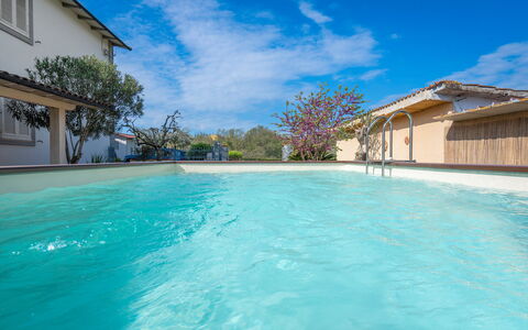 Borgo House In Florentine Hills With Pool: Bleu, Piscine, Composite, Recours, Caractéristique De L'Eau, Eco Hôtel, Hôtel, Centre De Loisirs, Villa, Ville Resort