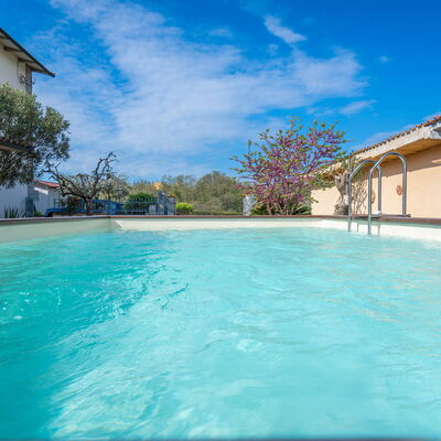 Borgo House In Florentine Hills With Pool: Bleu, Piscine, Composite, Recours, Caractéristique De L'Eau, Eco Hôtel, Hôtel, Centre De Loisirs, Villa, Ville Resort