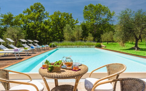 Terra Quercus: Piscine, Mobilier De Jardin, Recours, Meubles, Jardin, Balancelle, Chaise, Eco Hôtel, Hacienda, Thermes