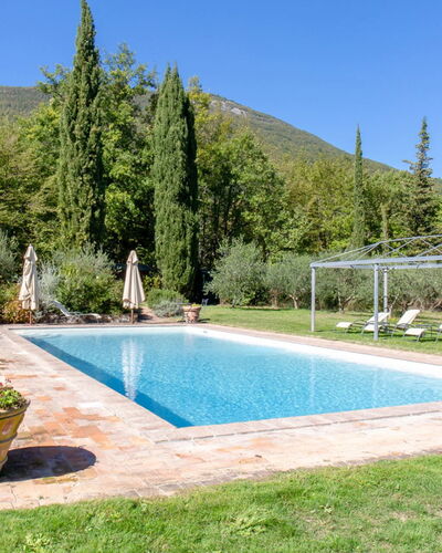 Villa la Felce: Piscine, Recours, Jardin, Aménagement Paysager, Eco Hôtel, Mobilier De Jardin, Caractéristique De L'Eau, Loisir, Dalle, Ombre