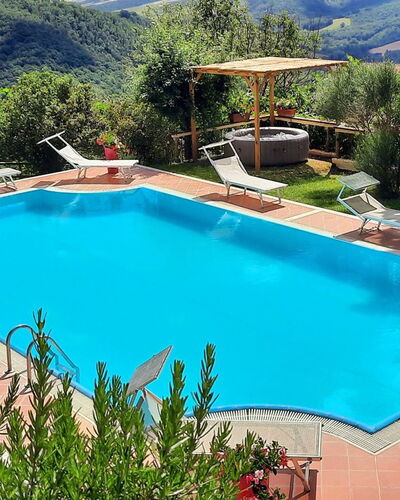 La Palazzina: Piscine, Recours, Établissements Humains, Eco Hôtel, Hacienda, Thermes, Mobilier De Jardin, Ville Resort, Balancelle, Villa