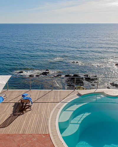 Villa Baia al Mare: Bleu, L'Eau, Plan D'Eau, Piscine, Mer, Mobilier De Jardin, Cotiers Et Relief Océaniques, Recours, Côte, Océan