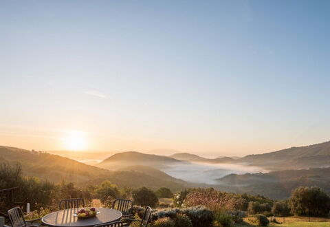 Villa Torre: Montagnes Relief, Montagne, Colline, Paysage Naturel, Paysage, Montagnes, Horizon, Écorégion, Chaîne De Montagnes, Station De Montagne