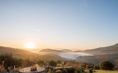 Villa Torre: Montagnes Relief, Montagne, Colline, Paysage Naturel, Paysage, Montagnes, Horizon, Écorégion, Chaîne De Montagnes, Station De Montagne