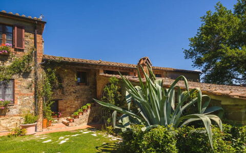 Podere Contignano: Maison, Architecture, Domicile, Arbuste, Chalet, Biens, Jardin, Ferme, Hacienda