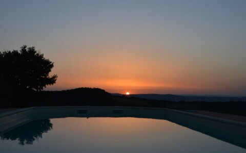Podere del Mezzadro: Ciel, Horizon, La Nature, Crépuscule, Afterglow, Le Coucher Du Soleil, Soirée, Lever Du Soleil, Paysage, Red Sky At Matin