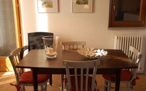 Casale Gioiello: Meubles, Sol, Salle À Manger, Table, Bois, Chaise, Table Cuisine Et Salle A Manger, Design Intérieur, Sol, Marron