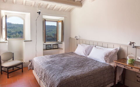 Agatea: Lit, Chambre, Literie, Mur, Drap De Lit, Meubles, Design Intérieur, Linge, Pièce, Cadre De Lit