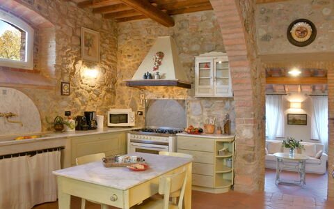 Villa Anima: Meubles, Design Intérieur, Sol, Plafond, Cuisine, Sol, Éclairage, Luminaire, Pièce, Domicile