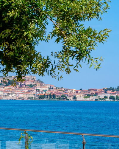 Terrazza Dell'Elba: Bleu, Ciel, L'Eau, Plan D'Eau, Horizon, Été, Cotiers Et Relief Océaniques, Mer, Côte, Banque