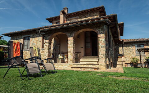 La Limonaia: Architecture, Maison, Porte, Toit, Domicile, Chalet, Biens, Colonne, Ferme, Porche