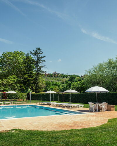 Il Noceto: Arbre, Piscine, Arbuste, Recours, Jardin, Eco Hôtel, Aménagement Paysager, Ombre, Plantation, Hacienda