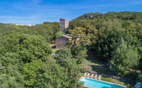 Villa Linchiano: Paysage, Zone Rurale, Biens, Jardin, Plantation, Eco Hôtel, Hacienda, Château