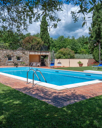 Il Villino Del Collezionista With Pool In Pistoia: Piscine, Jardin, Recours, Biens, Hacienda, Eco Hôtel, Aménagement Paysager, Ombre, Villa, Ferme