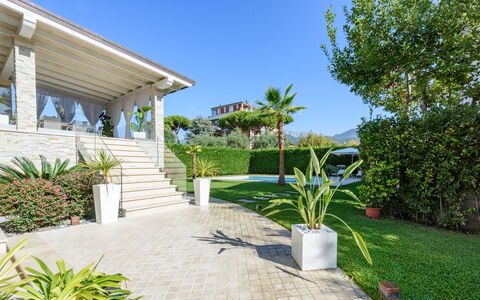 Villa Fiumetto: Arbuste, Jardin, Ombre, Aménagement Paysager, Biens, Eco Hôtel, Recours, Hacienda, Passerelle