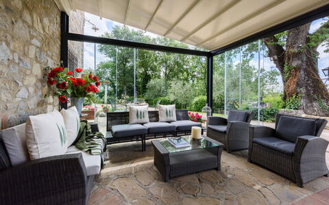 Villa Tregole: Meubles, Chaise, Table, Design Intérieur, Mobilier De Jardin, Canapé, Table Cuisine Et Salle A Manger, Tableau De Plein Air, Salon, Table Basse