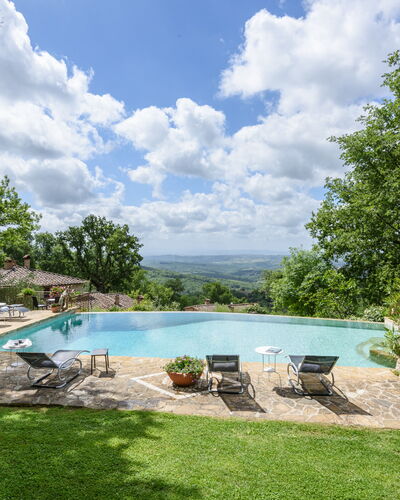 Villa Tregole: Arbre, Piscine, Jardin, Eco Hôtel, Biens, Aménagement Paysager, Ferme, Villa, Arrière-Cour, Plantation