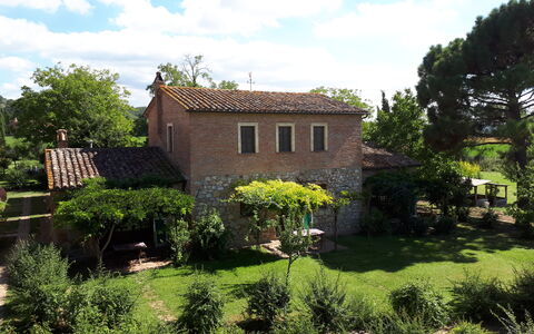 Appartamento Bellosguardo, Wifi, Near Perugia: Maison, Arbuste, Domicile, Toit, Zone Résidentielle, Chalet, Zone Rurale, Biens, Jardin