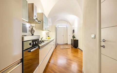 Casa Garibaldi - Levanto: Sol, Design Intérieur, Bois, Plafond, Sol, Cuisine, Appareil De Cuisine, Comptoir, Principaux Appliance, Meubles