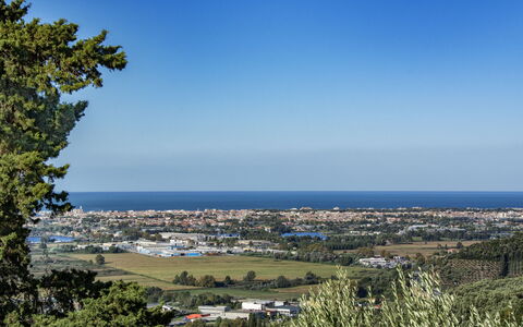 Casale La Pieve: Ciel, Bleu, Jour, Horizon, À Feuilles Persistantes