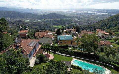 Villa Corsanico: Montagnes Relief, Colline, Toit, Zone Résidentielle, Montagnes, Montagne, Paysage, Maison, Station De Montagne, Zone Rurale