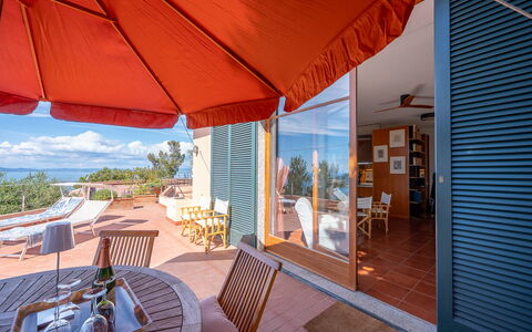 Ca' Nelly: Chaise, Ombre, Eco Hôtel, Recours, Tache De Bois, Mobilier De Jardin, Balcon, Villa, Table Cuisine Et Salle A Manger