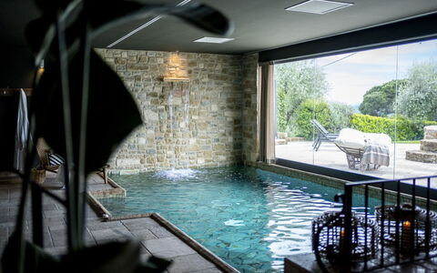 Villa delle Rose: Piscine, Composite, Recours, Caractéristique De L'Eau, Conception, Hôtel, Eco Hôtel, Plante D'Appartement, Villa, Cour