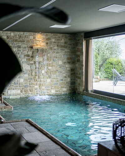 Villa delle Rose: Piscine, Composite, Recours, Caractéristique De L'Eau, Conception, Hôtel, Eco Hôtel, Plante D'Appartement, Villa, Cour