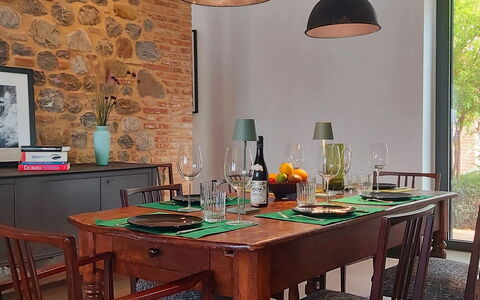 Podere Vigna Nuova: Meubles, Design Intérieur, Table, Salle À Manger, Bois, Table Cuisine Et Salle A Manger, Chaise, Luminaire, Sol, Éclairage