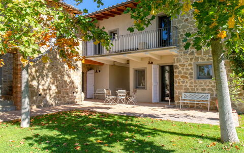 Casale le Fonti: Porte, Domicile, Chalet, Mobilier De Jardin, Biens, Pelouse, Balcon, Jardin, Ferme, Porche