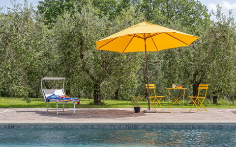 Il Querceto: Mobilier De Jardin, Meubles, Parapluie, Piscine, Ombre, Chaise, Jardin, Recours, Balancelle, Loisir