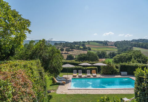 La Piccola Oasi: Piscine, Recours, Jardin, Biens, Aménagement Paysager, Eco Hôtel, Balancelle, Mobilier De Jardin, Villa, Arrière-Cour