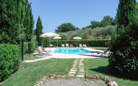 Agriturismo Agresto Apartments And Cottage, Pool,: Piscine, Mobilier De Jardin, Recours, Jardin, Pelouse, Balancelle, Arrière-Cour, Aménagement Paysager, Ombre, Thermes