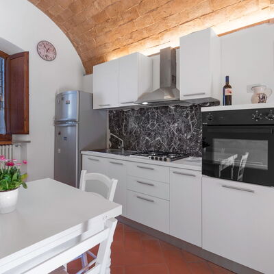Mandorlo Apartment With Pool, Casole D'elsa