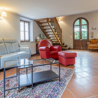 Casa Michela Casalguidi, Garden, Wifi: Design Intérieur, Sol, Meubles, Plafond, Sol, Pièce, Canapé, Éclairage, Salon, Domicile