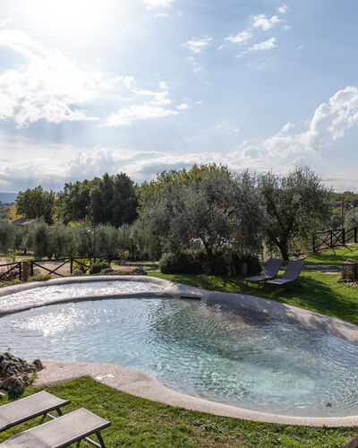 Villa L'elsa Beautiful Country Home With View: Piscine, Caractéristique De L'Eau, Jardin, Réflexion, Aménagement Paysager, Étang, Mobilier De Jardin, Recours, Arrière-Cour, Hacienda