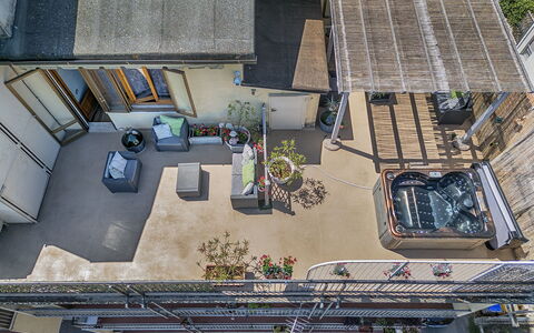 Casamia Tuscan Oasis: 4Br Panoramic Penthouse, Sky: Appartement, Design Urbain, Balcon, Condominium, Pot De Fleur, Cour, Plante D'Appartement, Daylighting, Plate-Forme, Balustrade